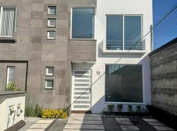 Casa · 126m² · 4 Recámaras · 2 Estacionamientos · Casa en Venta en Toluca Totoltepec