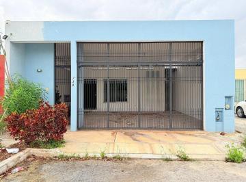 Casa · 180m² · 3 Recámaras · 2 Estacionamientos · Casa en Venta en Ciudad Caucel