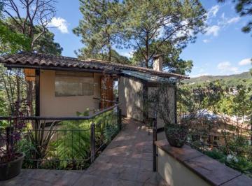 Casa de 3 habitaciones, Valle de Bravo · Casa de 200 m² con 3 Recámaras en Venta y Renta en Valle de Bravo