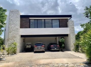 Casa de 4 habitaciones, Mérida · Casa en Renta | 4 Recámaras y Vista Al Lago | Yucatán Country Club Mérida