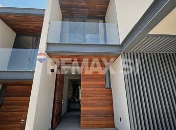 Casa de 3 habitaciones, Querétaro · Casa Venta Nueva en Altozano, Querétaro