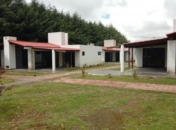 Casa en condominio de 2 habitaciones, Xalatlaco · Chalet en Venta, de un Nivel, Hasta 3 Niveles, a 35 Min de La Marquesa