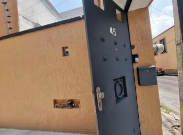 Casa de 4 habitaciones, Coyoacán · Venta Casa Coyoacán Centro Garaje Para 3 Camionetas (Suv) Grandes, Cada Una con Acceso Independiente