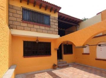 Casa · 75m² · 2 Recámaras · 2 Estacionamientos · Casa en Privada en Poblado Acapatzingo Cuernavaca - Maz - 2726 - Cp