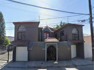 Casa de 4 habitaciones, Tijuana · Casa en Venta en Rinconada de Otay Tijuana Baja California