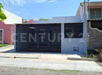 Casa · 67m² · 2 Recámaras · 1 Estacionamiento · Venta de Casa en Loma Bonita Villa de Alvarez.