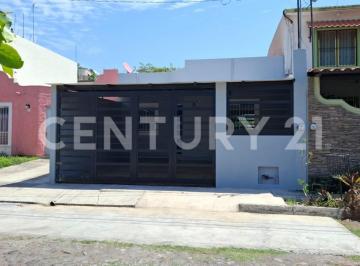 Casa · 67m² · 2 Recámaras · 1 Estacionamiento · Venta de Casa en Loma Bonita Villa de Alvarez.