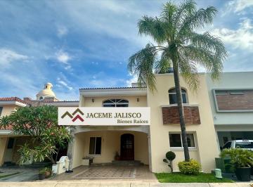 Casa en condominio de 4 habitaciones, Zapopan · Casa en Venta Coto Virreyes