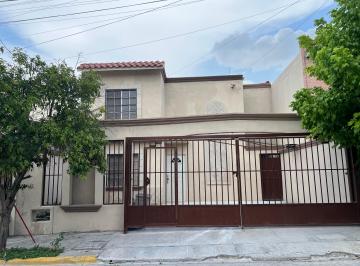 Casa de 3 habitaciones, Ramos Arizpe · Casa Renta Haciendas III Ramos Arizpe, Frente Area Verde, 3 Recamaras, 2 Baños Completos