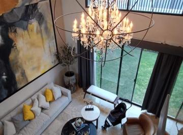 Casa de 4 habitaciones, Querétaro · Casa en Venta, El Campanario, Lomas Norte