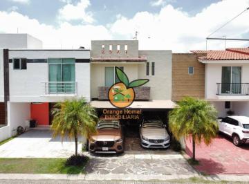 Casa en condominio de 3 habitaciones, Zapopan · Linda Casa en Venta en Coto Privado Viveros del Valle, Zapopan