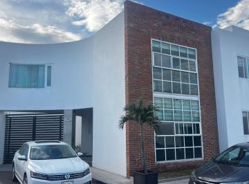 Casa en condominio de 3 habitaciones, Temixco · Casa en Condominio de Sólo 6 Casas Al Sur de Cuernavaca