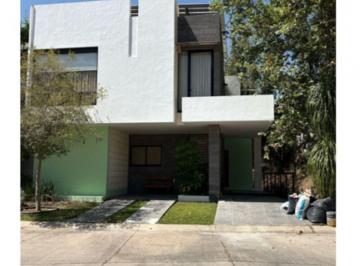 Casa de 3 habitaciones, Tlajomulco de Zúñiga · Casa en Senderos de Monteverde