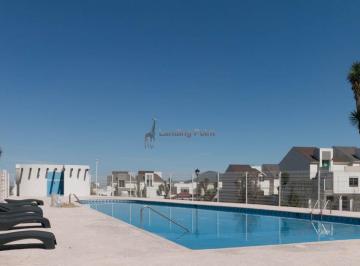 Casa de 3 habitaciones, Monterrey · Casa en Renta | Privada Palencia – Puerta de Hierro | Tres Niveles