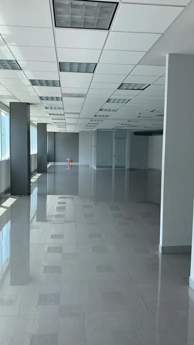 Office for Rent on Av. Fundadores, Del Paseo Residencial