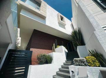Casa en condominio de 3 habitaciones, Huixquilucan · Arquitectura Contemporánea, Amplitud y Exclusividad en Privada de Las Plazas | Bosque Real
