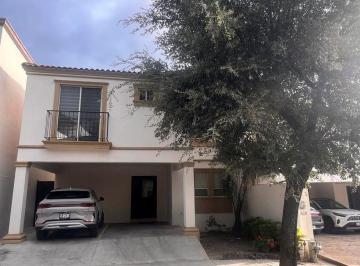 Casa · 3 Recámaras · Casa en Fraccionamiento en Renta en Canterías