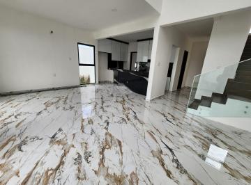 Casa · 229m² · 3 Recámaras · 2 Estacionamientos · Punto Lomas, Casa en Venta con 3 Recámaras, Jardín y Roofgarden