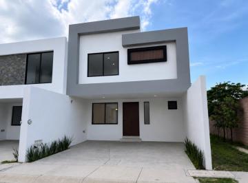 1 · Venta Casa Nueva en Viña Antigua Al Norte