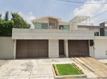 Casa de 5 habitaciones, Naucalpan de Juárez · Casa en Venta en Ciudad Satelite, Naucalpan de Juarez, Edomex