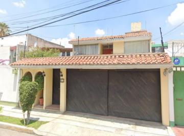 Casa de 3 habitaciones, Naucalpan de Juárez · Casa en Venta en Colon Echegaray, Naucalpan de Juarez, Estado de Mexico