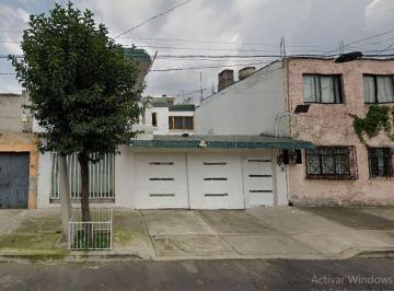 Casa de 3 habitaciones, Venustiano Carranza · Casa en Venta Colonia 20 de Noviembre por Remate, Excelente Oportunidad!