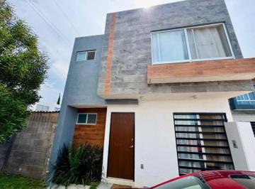 Casa de 3 habitaciones, San Luis Potosí · Casa en Venta en Privada con Terreno Excedente y en Esquina en Villa de Pozos.