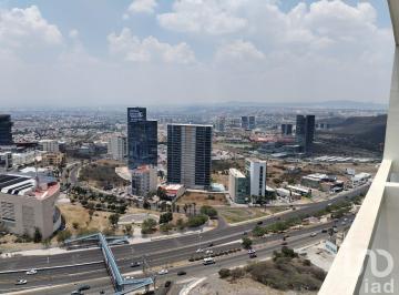 Departamento · 100m² · 2 Recámaras · 2 Estacionamientos · Departamento Amueblado en Centro Sur