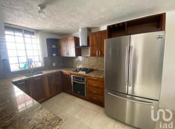 Casa · 145m² · 3 Recámaras · 1 Estacionamiento · Casa en Renta Cerca de Nuevo Vallarta en Valle Dorado