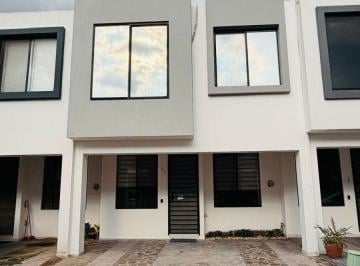 Casa de 3 habitaciones, Zapopan · Casa en Renta en Armonia Habitat