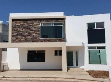 Casa de 4 habitaciones, San Juan del Río · ¡Excelente Oportunidad! Casa en Venta en Sn Juan del Rio Qro. Muy por Debajo del Costo Comercial!