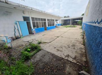 Terreno comercial , San Pedro Tlaquepaque · Terreno en Venta en San Pedrito, Tlaquepaque, 855 m² Terreno y 539.78 m² Construcción.