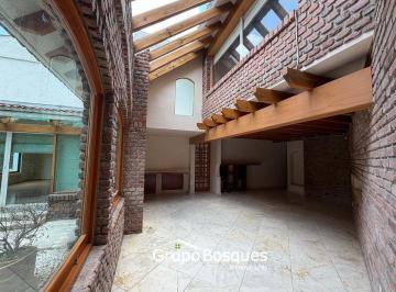 71d3021b0d1edbb03eea841ec2f07dcf748b9b644418cbdfc727032e049118fa · Casa en Venta o Renta en Bosques de Las Lomas, Cdmx