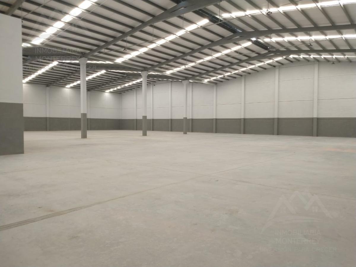 Bodega en Renta de 2000 m Pesqueria Nuevo Leon