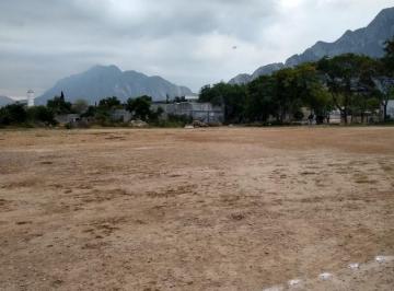Terreno / Lote · 10000m² · Terreno en Renta de 10000 m Comercial E Industrial Santa Catarina Nuevo León