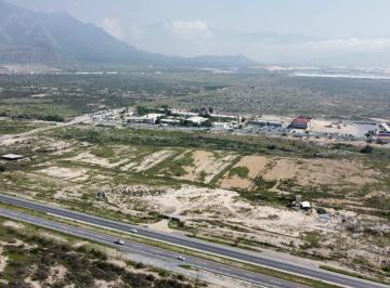 Terreno / Lote · Terreno en Venta de 18 Hectáreas Carretera Monterrey Saltillo en Santa Catarina Nuevo León