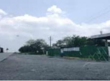 Terreno / Lote · Terreno en Venta de 10 Ha Industrial o Campestre Cadereyta Nuevo León: