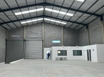 Bodega comercial · 907m² · Bodega en Venta y Renta 907 m Parque Industrial Santa Catarina Nuevo León.