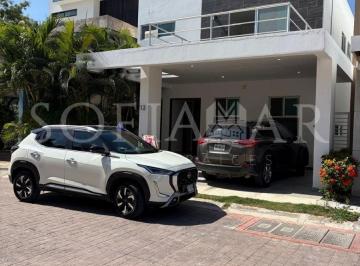Casa de 3 habitaciones, Cancún · Casa de 180 m² con 3 Recámaras en Renta, Aqua Residencial, Cancún
