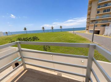 Casa · 120m² · 3 Recámaras · 2 Estacionamientos · Casa en Venta Riviera Veracruzana, Lomas del Sol