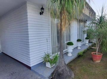 Casa de 4 habitaciones, Guadalajara · Casa en Venta en Ladrón de Guevara.