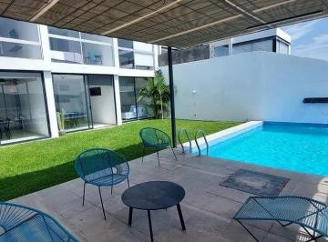 1 · Casa en Tequesquitengo | Vista Al Lago, Alberca Climatizada y Excelente Oportunidad de Inversión