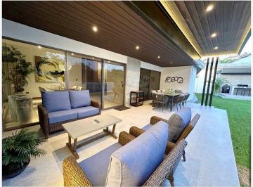 bbc488bb27d90ddaf52d723478a2dc01891c7005032f7a911e17292227aedd18 · Residencia en Renta en Colonia Veredalta