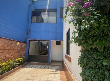 Casa uso de suelo de 3 habitaciones, Benito Juárez · Casa en Venta en del Valle Centro, Benito Juárez