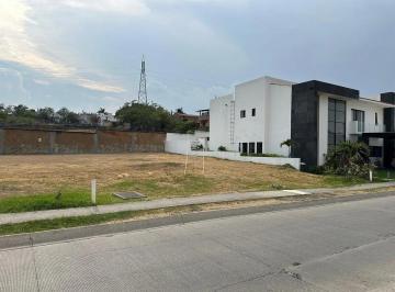 1 · Terreno en Paraíso Country Club