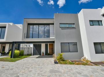 Casa de 4 habitaciones, Zapopan · Casa 2 Dentro de Coto de 3 Casas, Campestre Los Pinos, Zapopan