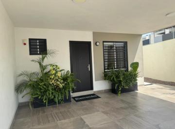 1 · Casa en Venta en Apodaca: Seguridad y Confort en Privada Residencial Cerca de Todo