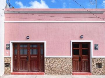 Casa · 207m² · 3 Recámaras · Venta Casa Colonial Remodelada 3 Recamaras Alberca y Patio Amplio a 4 Cuadras de Parque La Plancha