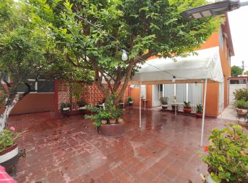 Oficina de 5 habitaciones, Querétaro · Casa en Venta con Viabilidad Para Uso Comercial en El Centro de Querétaro