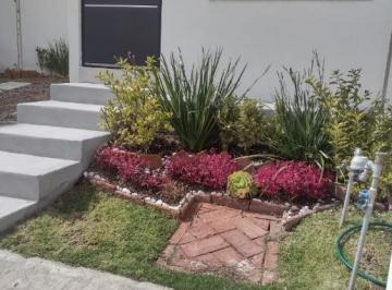 Casa de 3 habitaciones, Pachuca · Hermosa Casa con 3 Recámaras, Dos Baños Completos